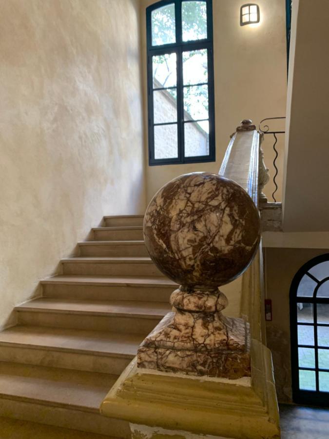 Appartement Cosy Centre Historique Avignon Eksteriør bilde